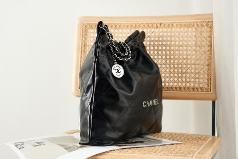 Chanel Shopping Bag